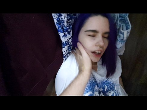 ❤️ Sibt lil sis tiegħi fil-closet u għenitha tiġri ❤❌ Vidjo porn f'mt.pornoincest.ru ️❤